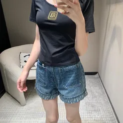 Hochwertige Dior Shorts in blauem Leder im Monogramm-Stil