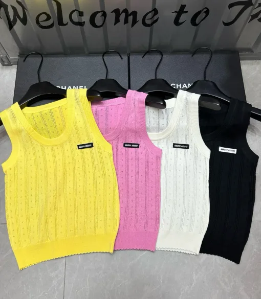 Hochwertige Miu Miu Weste Gelbe Stricklogo-Kollektion