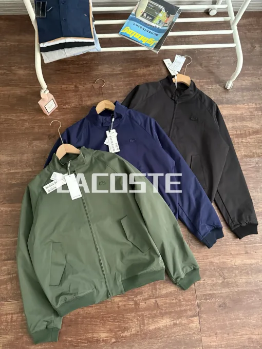 Hochwertiger Lacoste Mantel Schwarz Classic Style