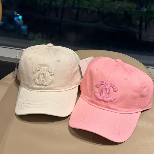 Luxus-Hut aus der Washed-Kollektion von Chanel