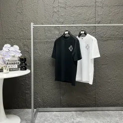 Bestseller Louis Vuitton Kurzarmhemd aus schwarzer Baumwolle im Logo-Stil