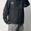 Hochwertige The North Face Mäntel in Schwarz mit Stickerei
