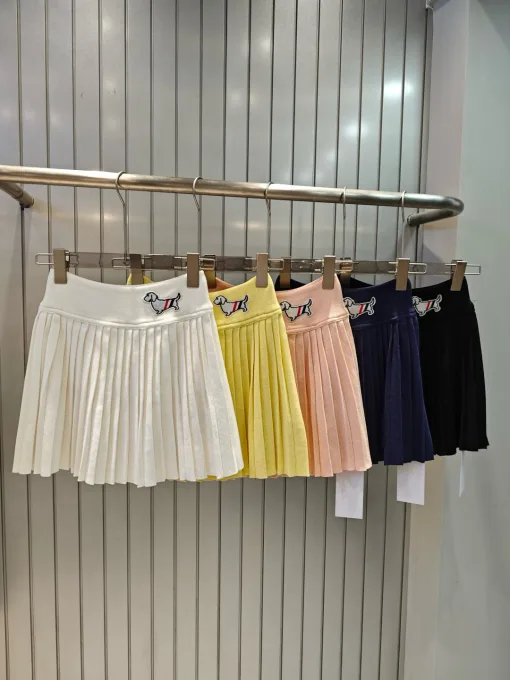 Hochwertiger Thom Browne Faltenrock aus weißer Strickstickerei-Kollektion