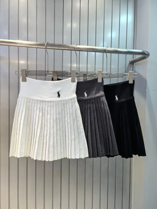 Hochwertiger Faltenrock von Ralph Lauren in Grau, Strick, bestickt