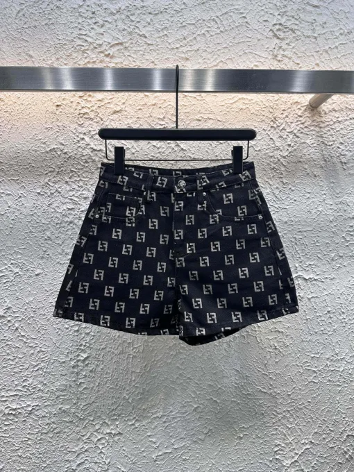 Luxus-Shorts von Fendi in schwarzem Denim, gewaschen, Luxus