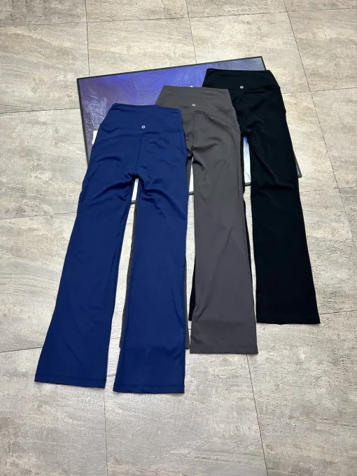 Hochwertige Lululemon Yogahose in schwarzem Nylon mit Logo-Design