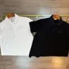 Luxuriöses, kurzärmliges, schwarz besticktes Dior-Modell