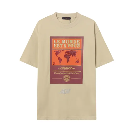 Premium Louis Vuitton Kurzarm-Stil mit Wildleder-Print in Khaki
