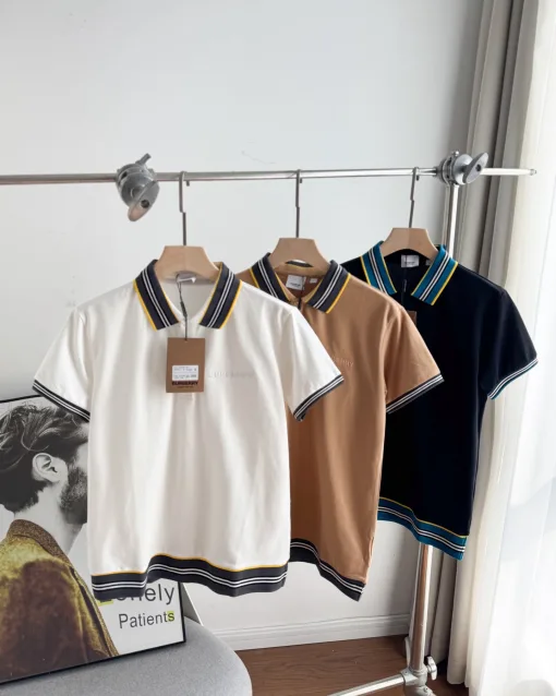 Luxus-Kurzarmshirt von Burberry aus weißer Baumwolle im klassischen Stil