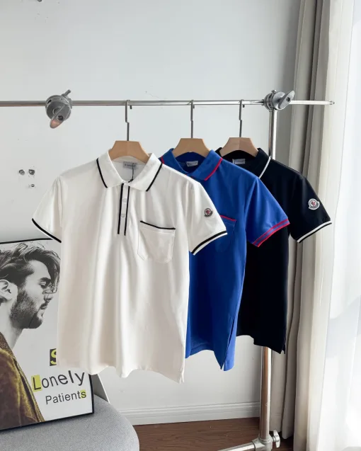Premium Moncler Poloshirt im schwarzen Logo-Stil