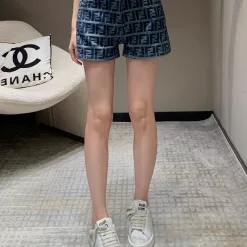 Luxus-Shorts von Fendi, Blauer Denim, gewaschener Luxus