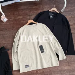 Bestseller Oakley Long Sleeves Black Luxury