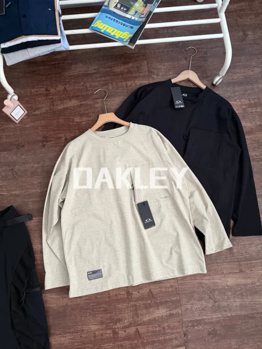 Bestseller Oakley Long Sleeves Black Luxury