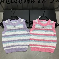 Chanel Weste in Premiumqualität, lila, gestrickt, gestreift, Luxus