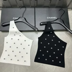Hochwertige Chanel Weste aus weißer Strickstickerei-Kollektion