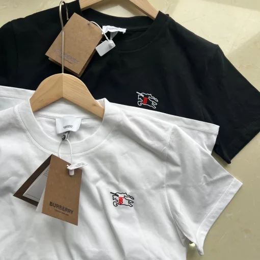 Bestseller: Burberry Kurzarm-Logo-Stil aus weißer Baumwolle