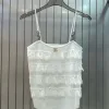 Hochwertige Chanel Hosenträger im weißen Strickstil