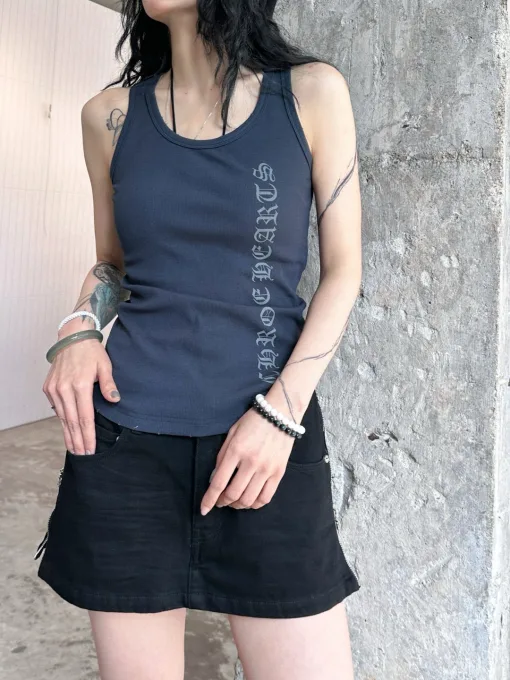 Hochwertige Weste von Chrome Hearts im weißen Print-Stil