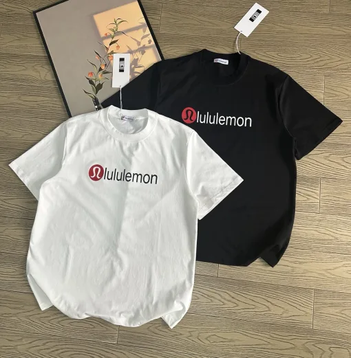 Luxuriöse Lululemon Kurzarm-Kollektion aus roter Baumwolle