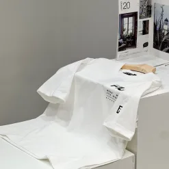 Hochwertige Fila Kurzarm-Kollektion aus schwarzer Baumwolle in klassischer Kollektion