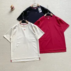Bestseller Under Armour Kurzarm Schwarz Baumwolle Klassischer Stil
