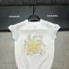 Hochwertige Dior-Weste im goldfarbenen Strick-Stickstil