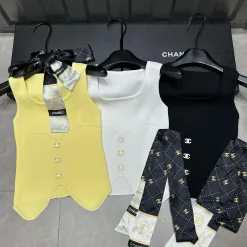 Chanel Weste in Premiumqualität, Gelb, Strick, Luxus