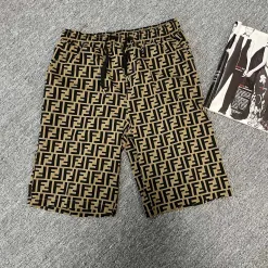 Luxuriöse Shorts im Fendi-Print-Stil