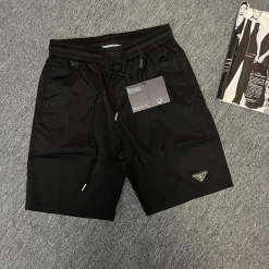 Hochwertige Prada Shorts Casual Kollektion