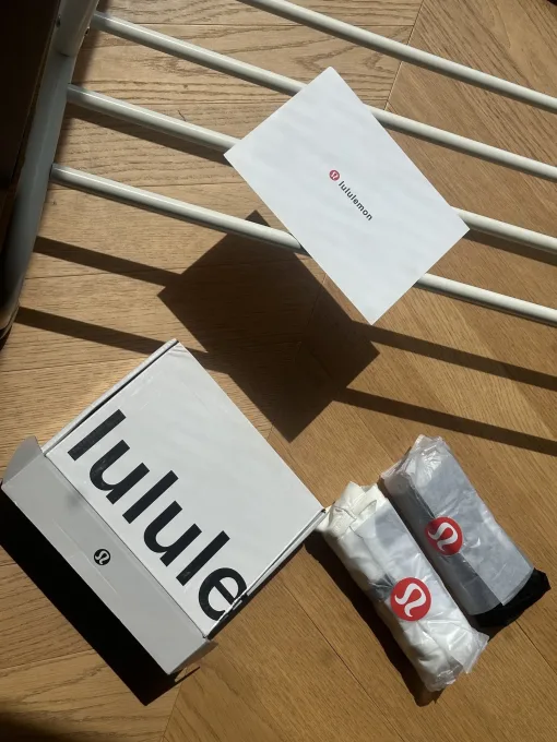 Premium Lululemon Ärmellose Weste Schwarz Seide Logo Luxus
