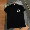 Hochwertiges Moncler Poloshirt aus schwarzer Baumwolle mit Stickereien