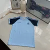 Bestseller: Adidas Kurzarm-T-Shirt im klassischen Stil