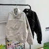 Luxus-Nike-Jacke aus schwarzem Leder mit Logo-Kollektion