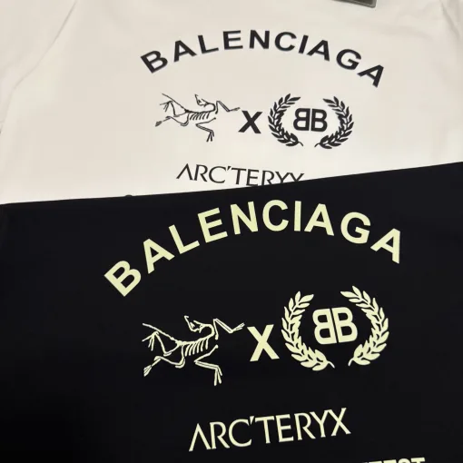 Hochwertige Balenciaga Kurzarm Schwarz Baumwolle Chic Kollektion
