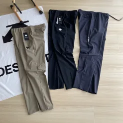 Hochwertige Descente Hose aus schwarzer Seide, Casual Collection