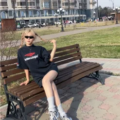 Bestseller Balenciaga Kurzarm-Kollektion mit weißem Logo
