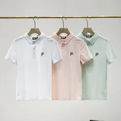 Hochwertiges Fila Kurzarmshirt aus weißer Seide, lässiger Luxus