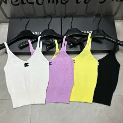 Hochwertige Chanel Hosenträger aus weißer Strickkollektion