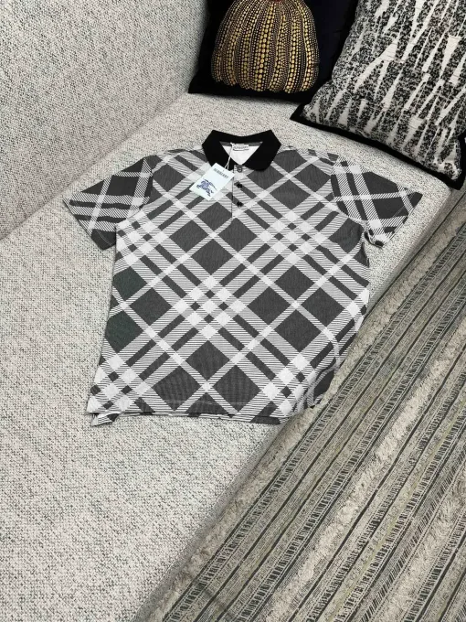 Bestseller der Burberry Kurzarm-Karokollektion