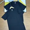 Hochwertiger Lululemon Kurzarm-Schwarz-Solid-Stil