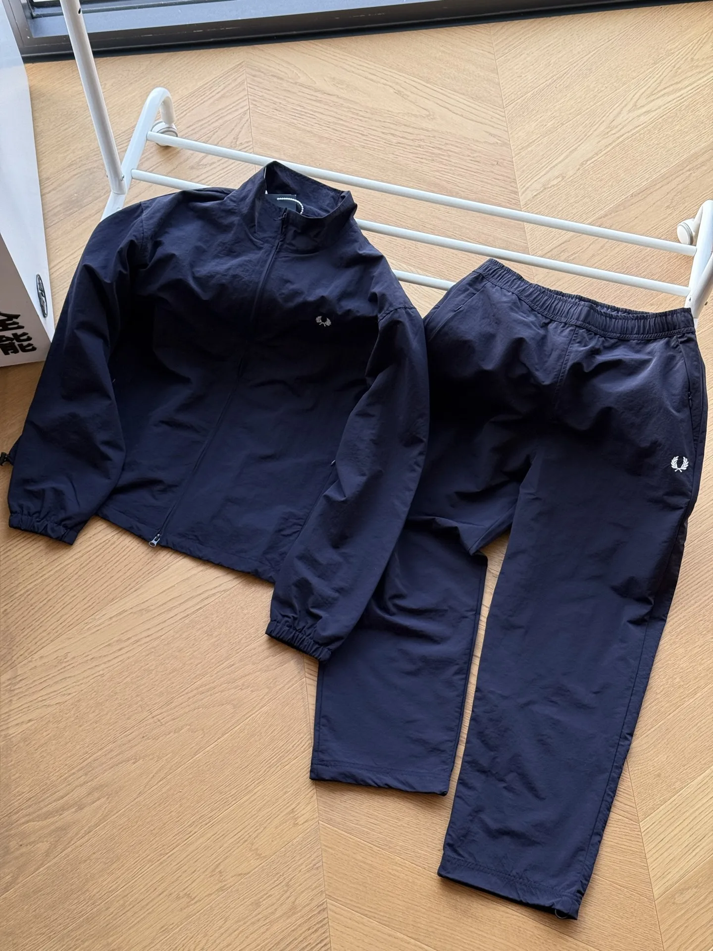 Fred Perry Anzüge
