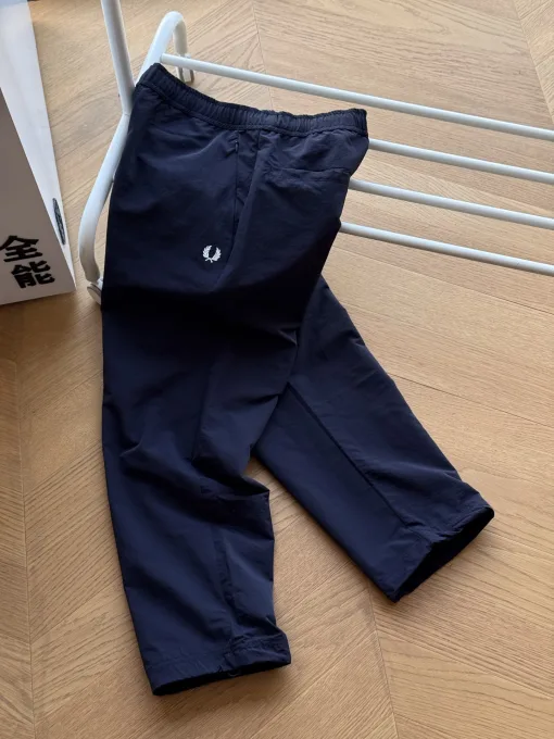 Hochwertige Fred Perry Anzüge Navy Nylon Retro Style