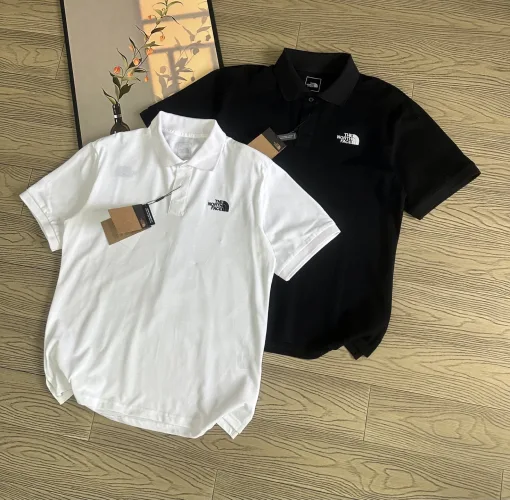 Bestseller The North Face Kurzarm-T-Shirts Schwarz Baumwolle Bestickt Luxus