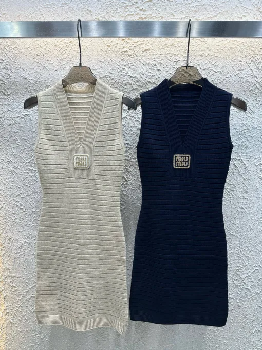 Premium Miu Miu Weste Gold bestickte Kollektion