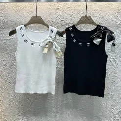 Meistverkaufte Chanel Weste im weißen Strick-Stickerei-Stil