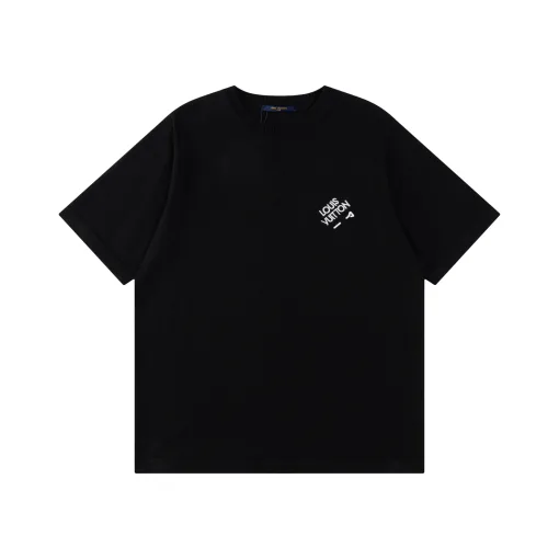 Bestseller: Kurzarmhemden aus der atmungsaktiven Strickkollektion von Louis Vuitton