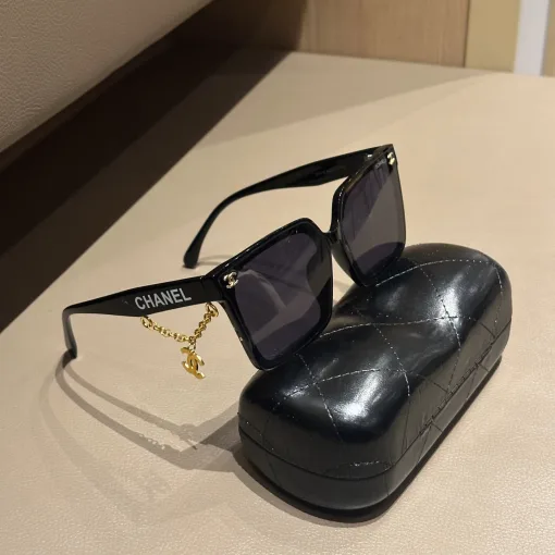Hochwertige Chanel Sonnenbrillen im Stil