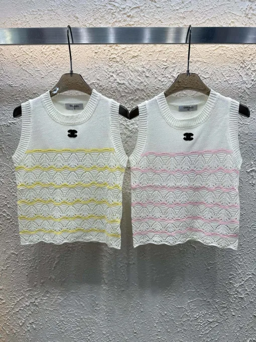 Hochwertige Chanel-Weste aus der Yellow Knit Collection