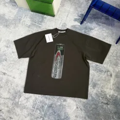 Premium Alexander Wang Kurzarm-T-Shirt aus schwarzer Baumwolle im Grafikstil