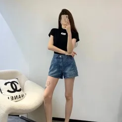 Hochwertige Miu Miu Shorts im Denim-Monogramm-Stil